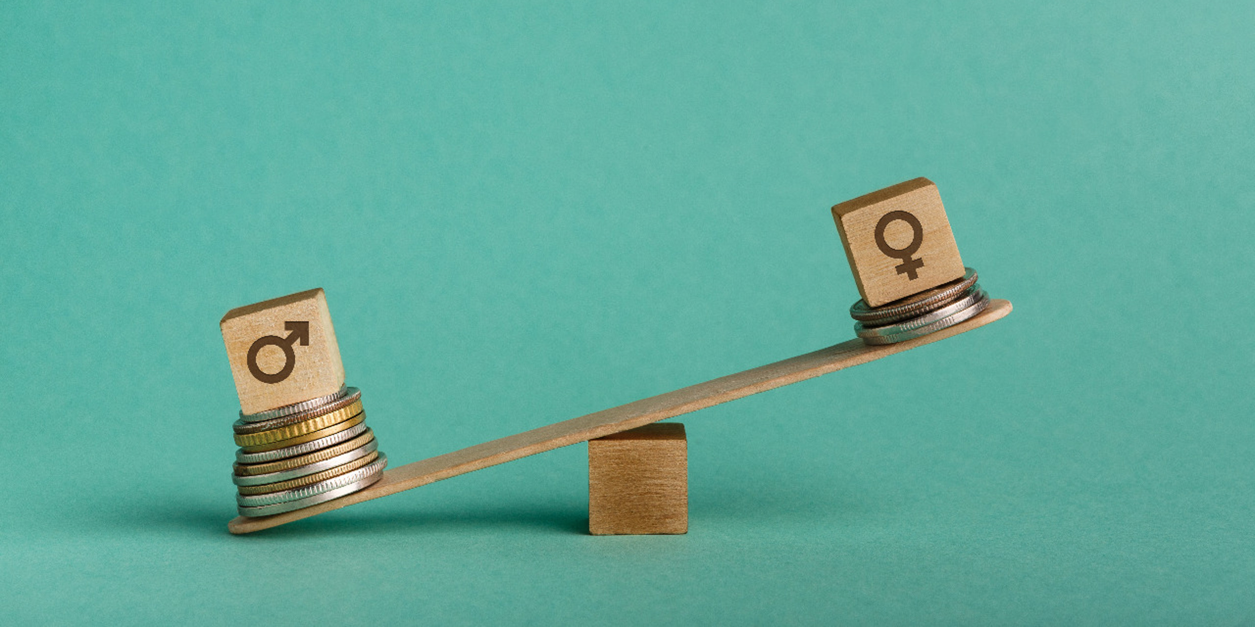 Une balance inégale met en évidence la différence de salaire entre hommes et femmes